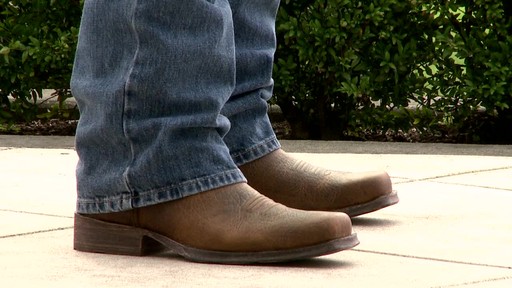 ariat-rambler-cowboy-boots-product-video-6.jpg
